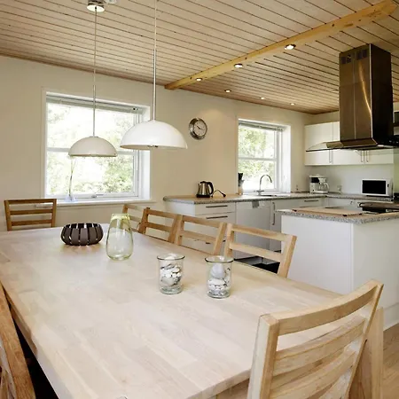 度假居 8 Person In Fjerritslev-by Traum *