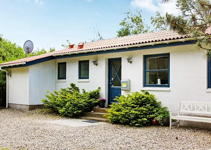 8 Person In Fjerritslev-by Traum Hébergement de vacances