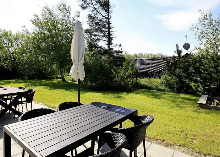 8 Person In Fjerritslev-by Traum Hébergement de vacances